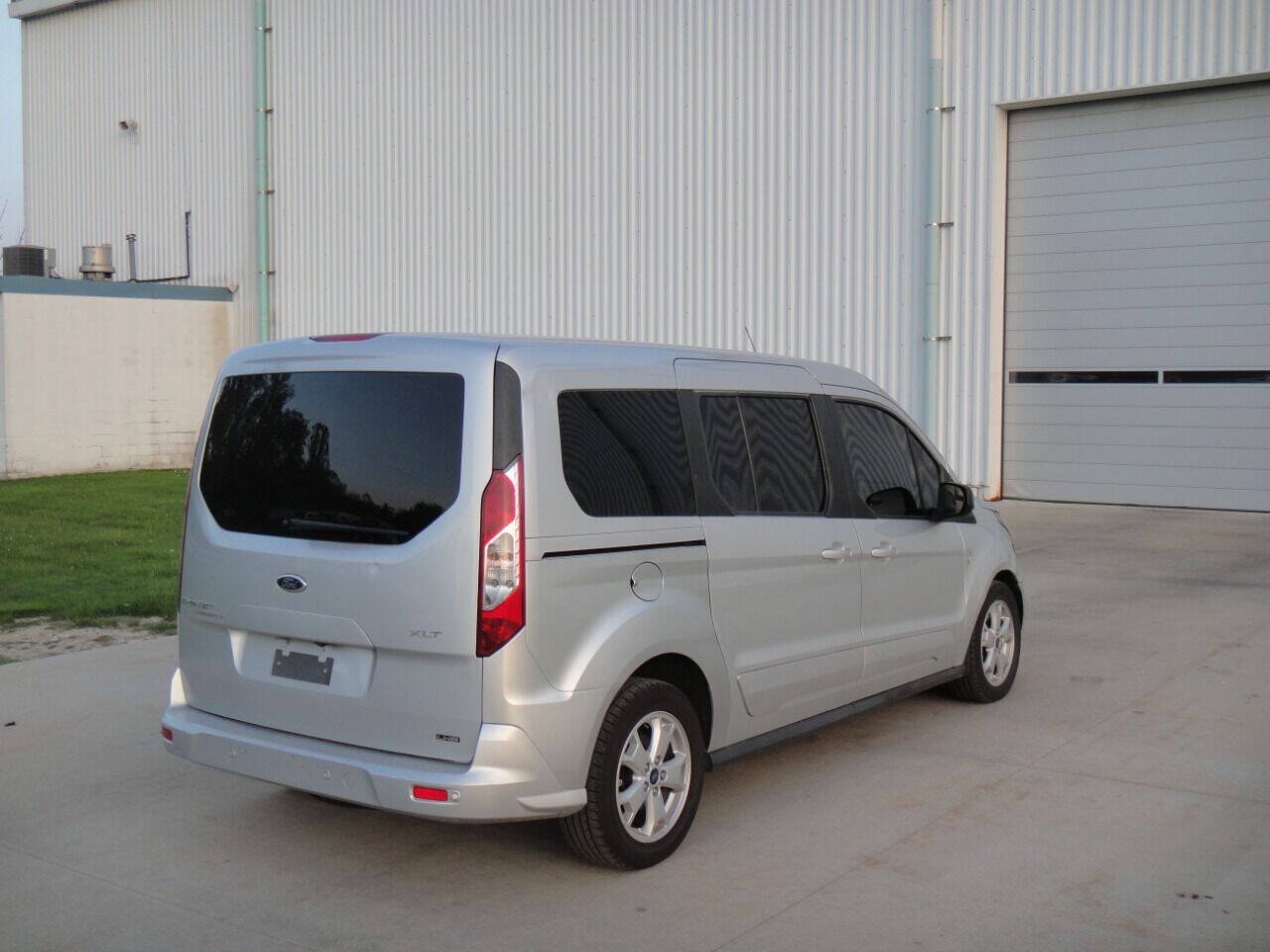 Used 2015 Ford Transit Connect XLT FWD image 7