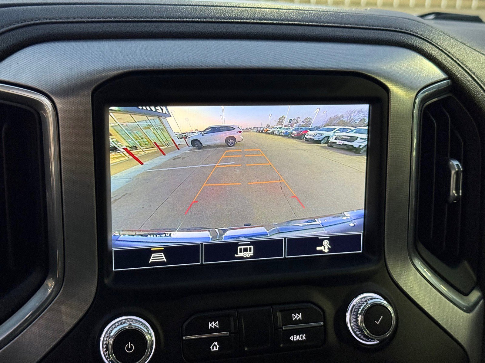 Certified 2021 GMC Sierra 1500 SLT image 28