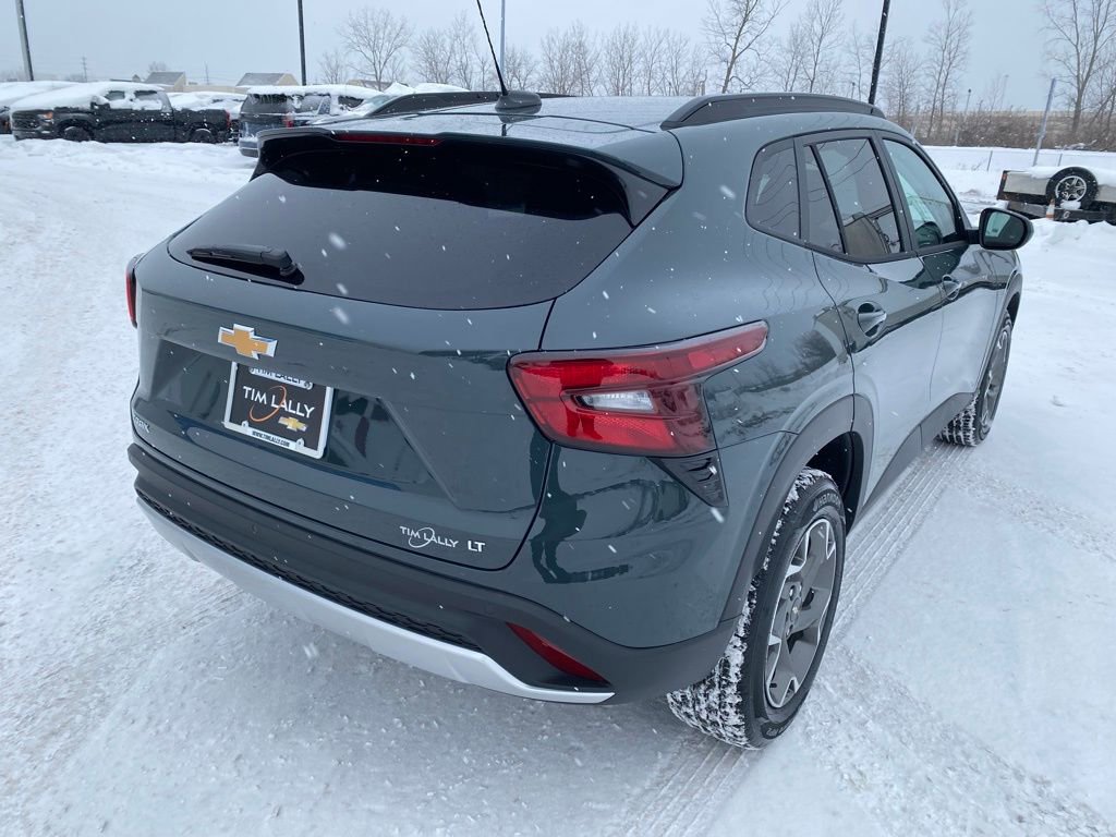 New 2026 Chevrolet Trax LT w/ Driver Confidence Package image 7