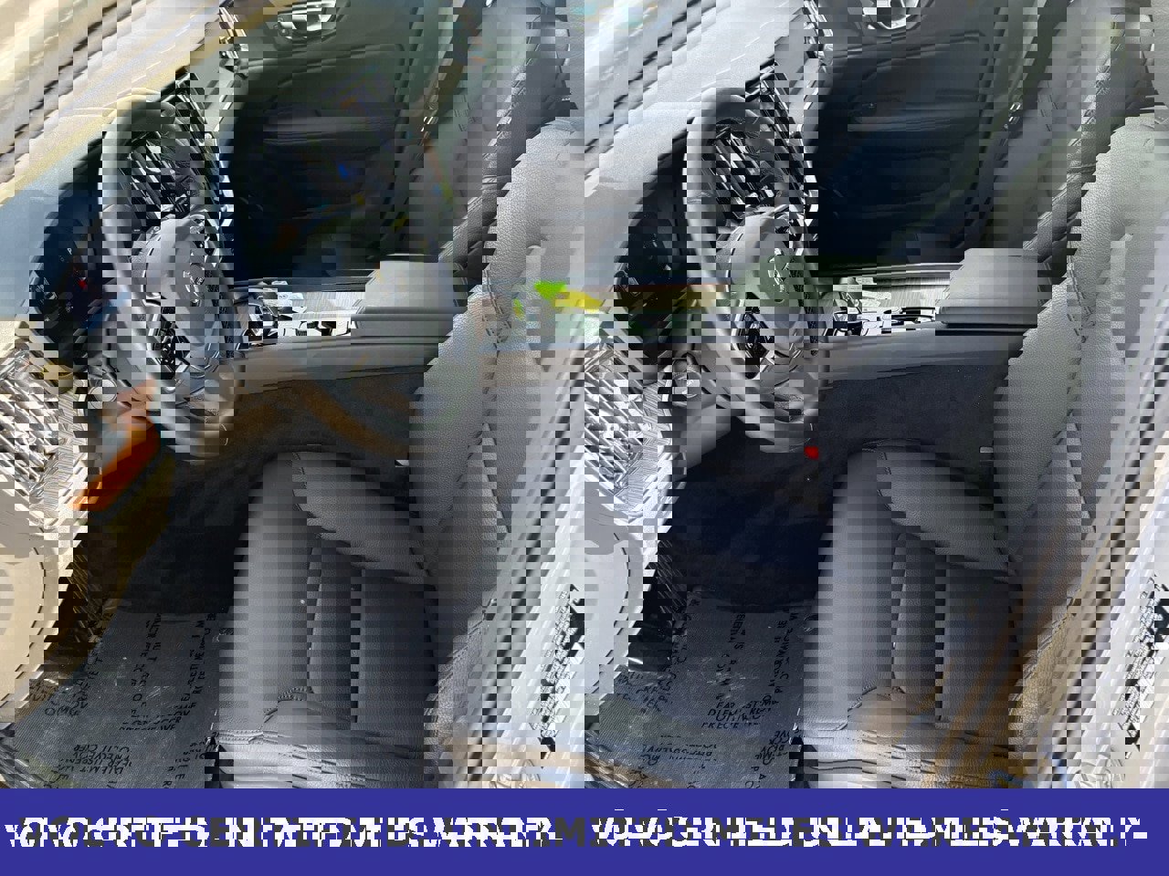 Certified 2025 Volvo V60 B5 Cross Country Plus image 26