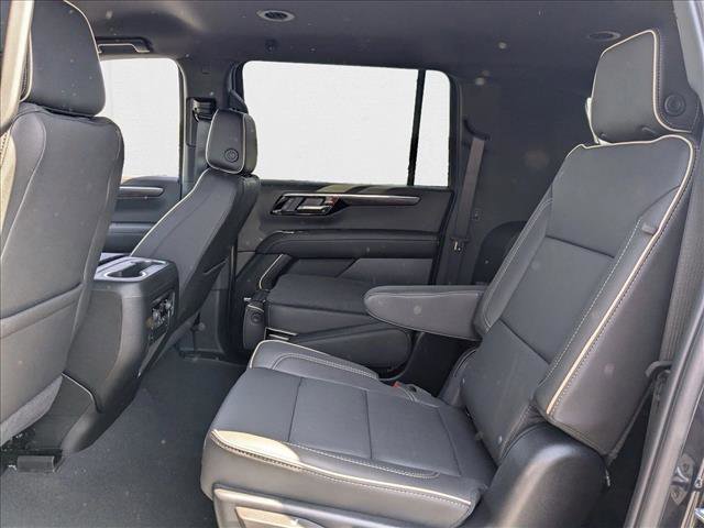 New 2025 Chevrolet Suburban Premier image 14