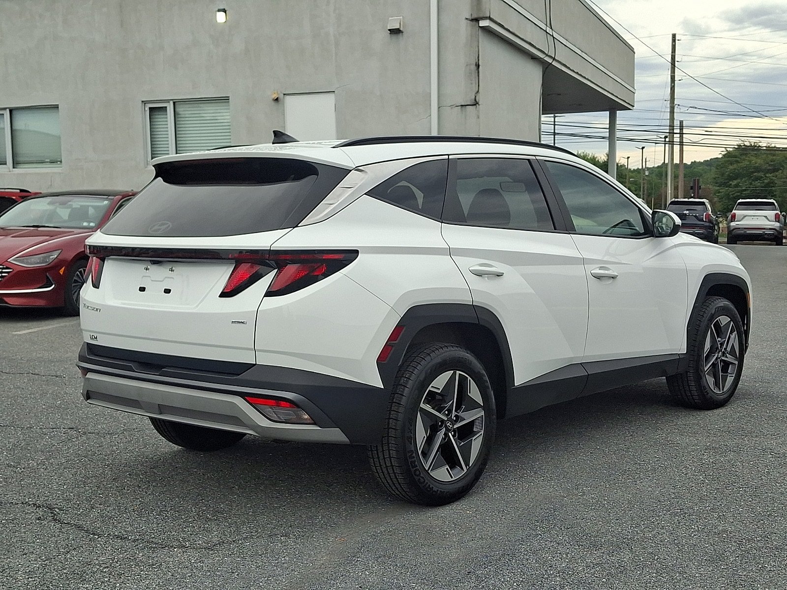 Certified 2025 Hyundai Tucson SEL AWD/4WD image 5