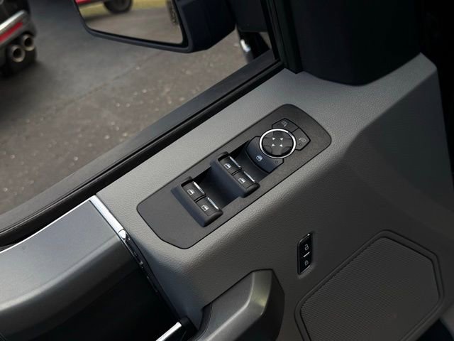 Used 2017 Ford F150 XLT w/ XTR Package image 14