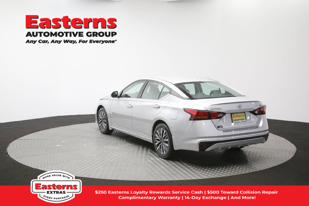 Used 2023 Nissan Altima 2.5 SV FWD image 66