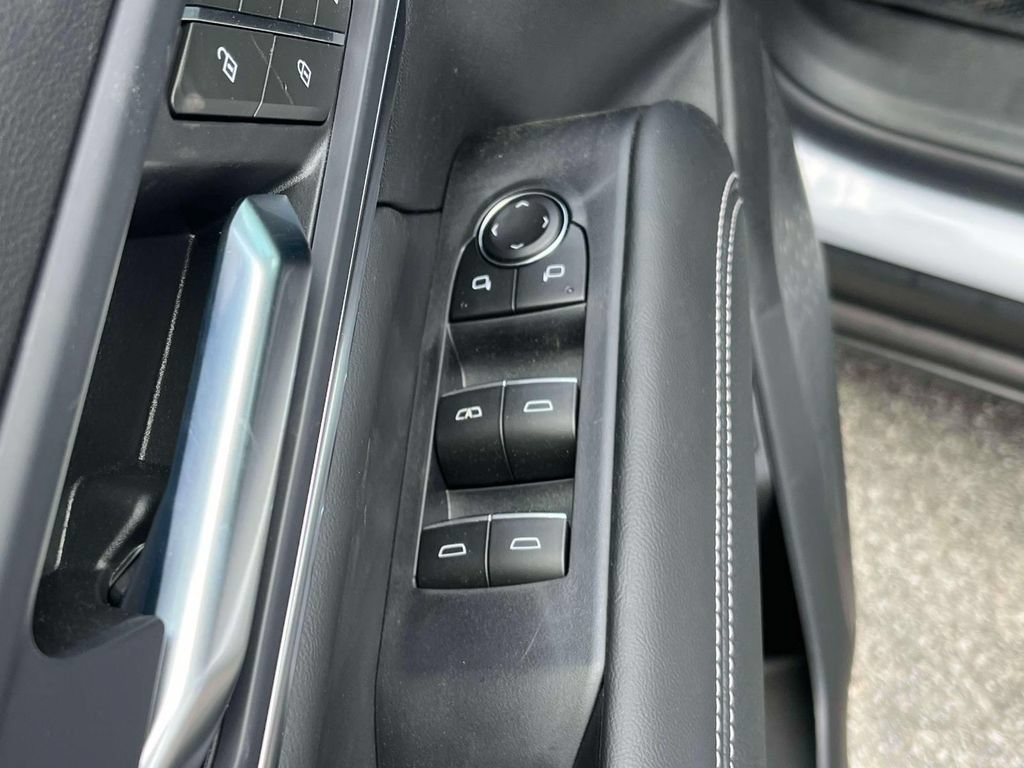 New 2026 GMC Terrain Denali w/ LPO, Floor Liner Package AWD/4WD image 21