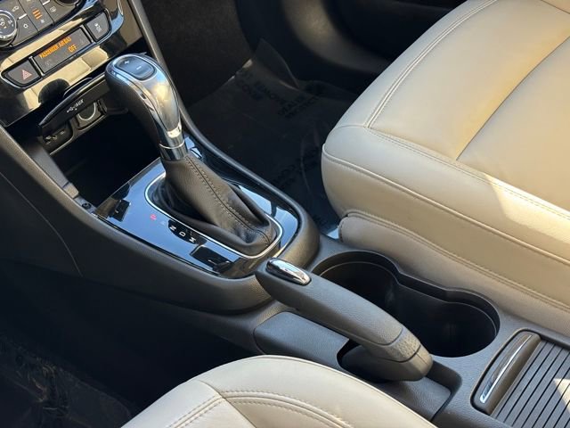 Used 2017 Buick Encore Premium w/ Experience Buick Package image 38