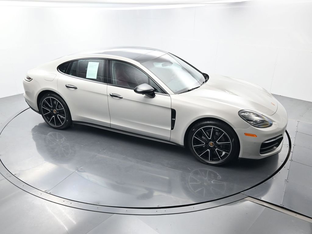 Certified 2022 Porsche Panamera Platinum Edition image 45