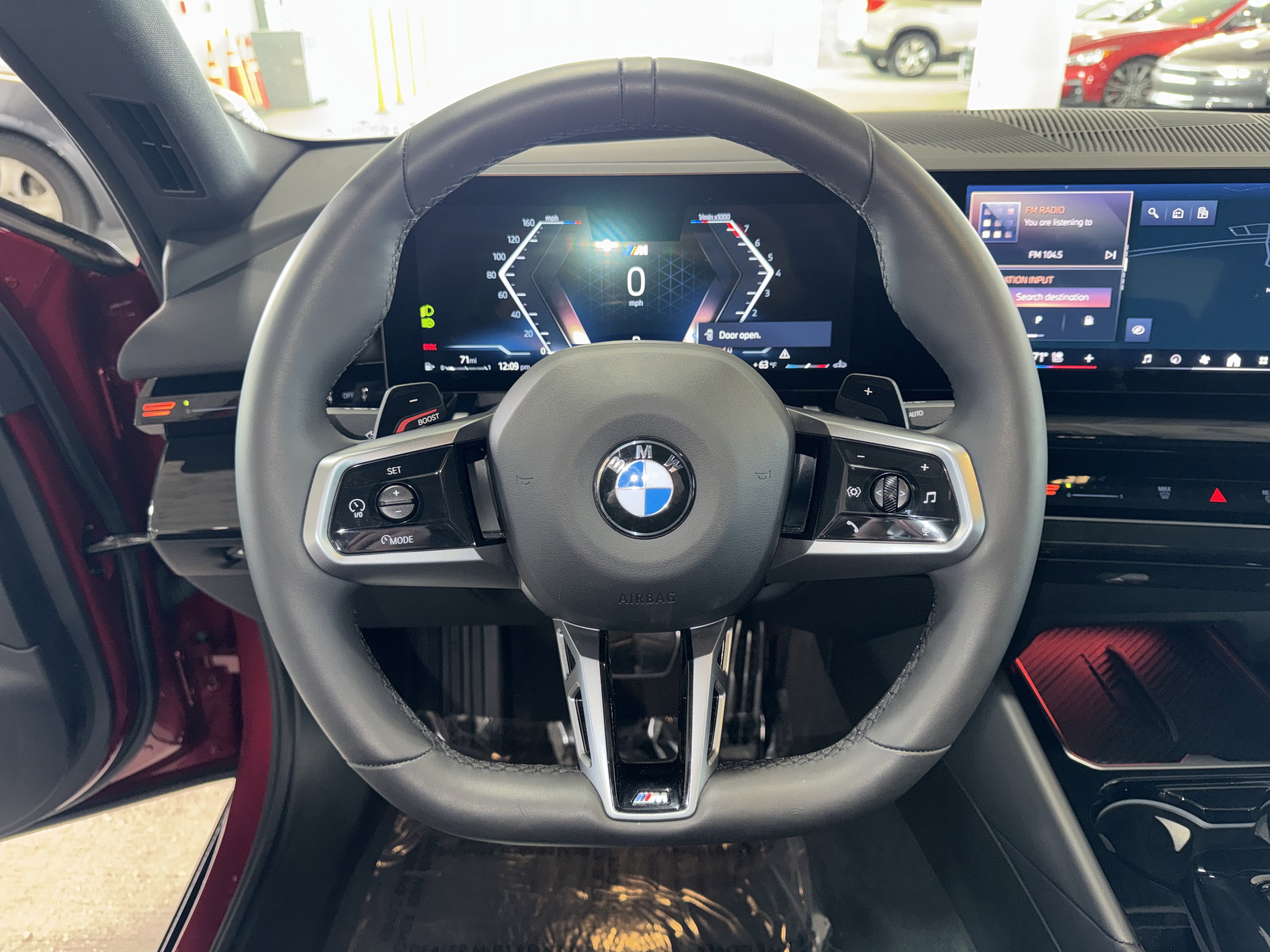 Used 2025 BMW 530i w/ M Sport Package image 21