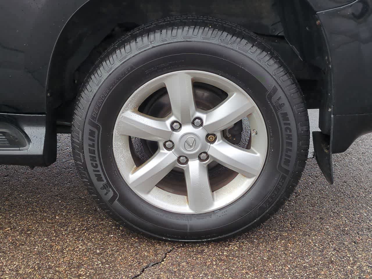 Used 2011 Lexus GX 460 w/ Comfort Plus Pkg image 13