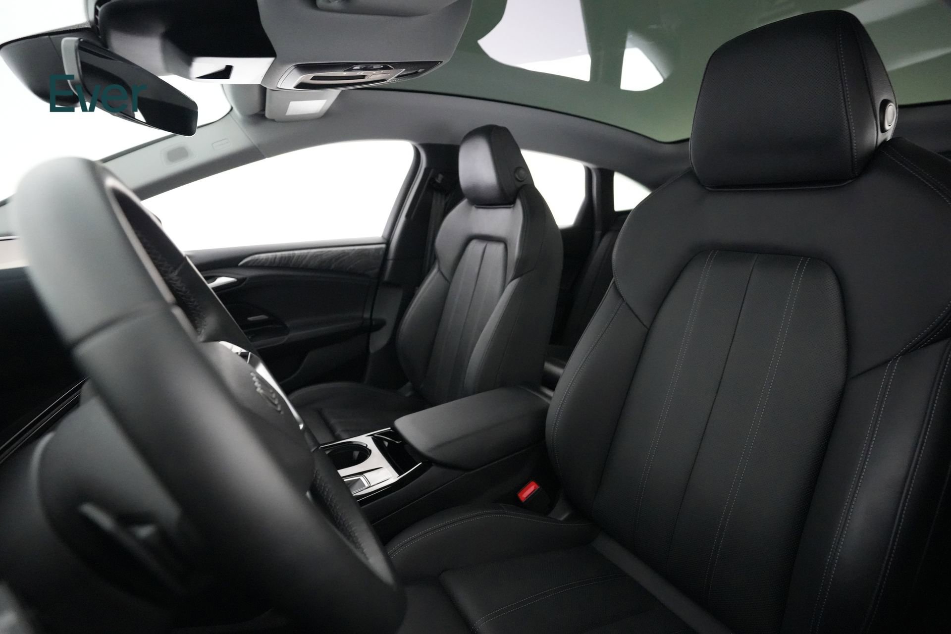 Used 2025 Audi A6 e-tron Premium Plus w/ Premium Plus RWD image 4