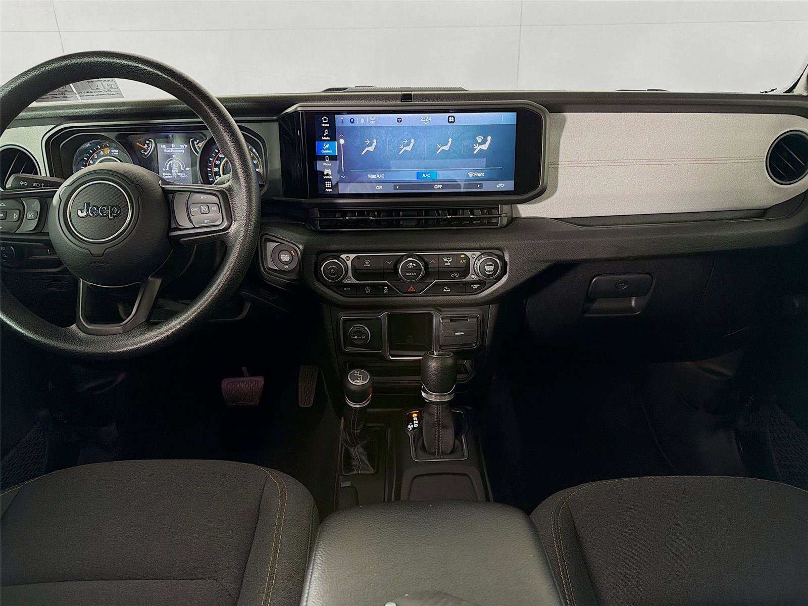 Used 2024 Jeep Gladiator Sport AWD/4WD image 21