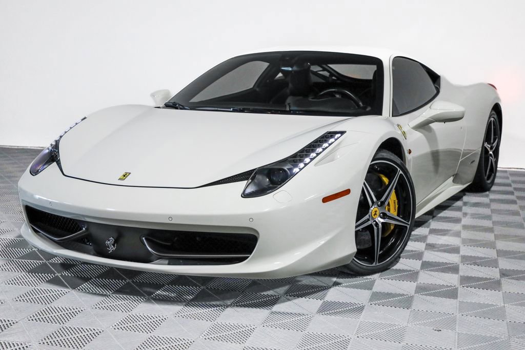 Used 2012 Ferrari 458 Italia Coupe image 9