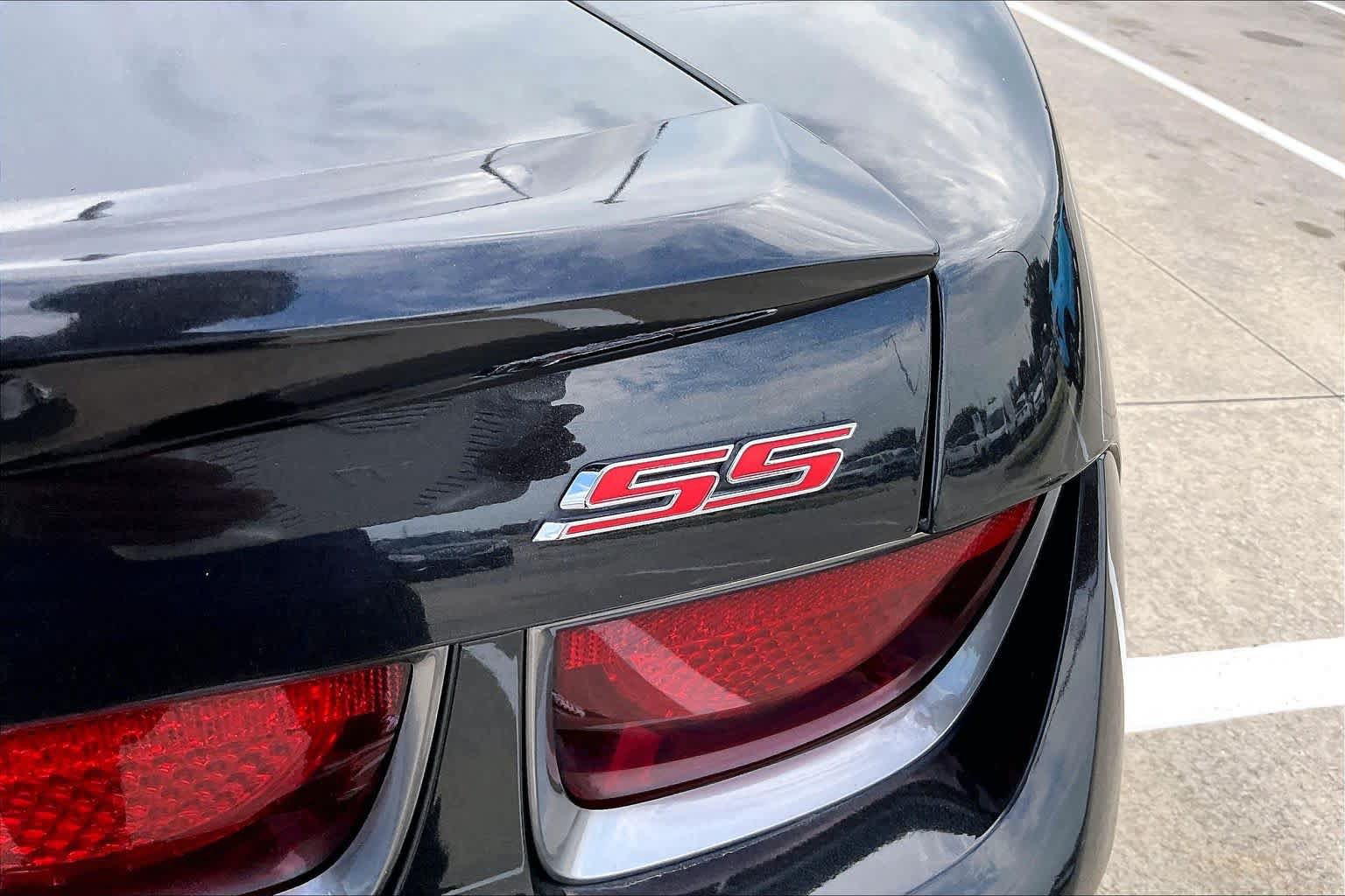 Used 2012 Chevrolet Camaro SS w/ 45th Anniversary Package RWD image 8