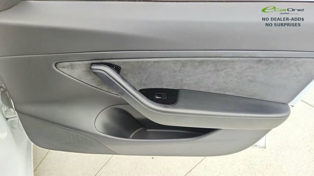 Used 2019 Tesla Model 3 Standard Range Plus RWD image 23