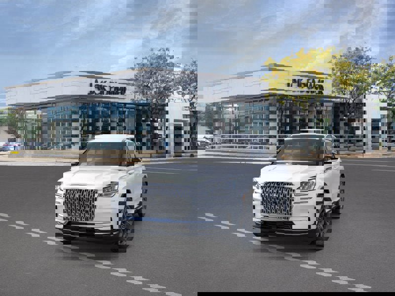 New 2025 Lincoln Corsair FWD image 2