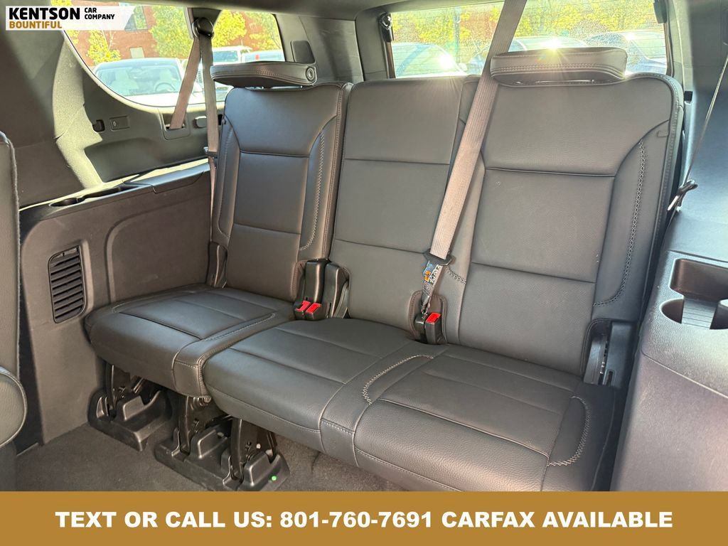 Used 2025 GMC Yukon XL Denali AWD/4WD image 37