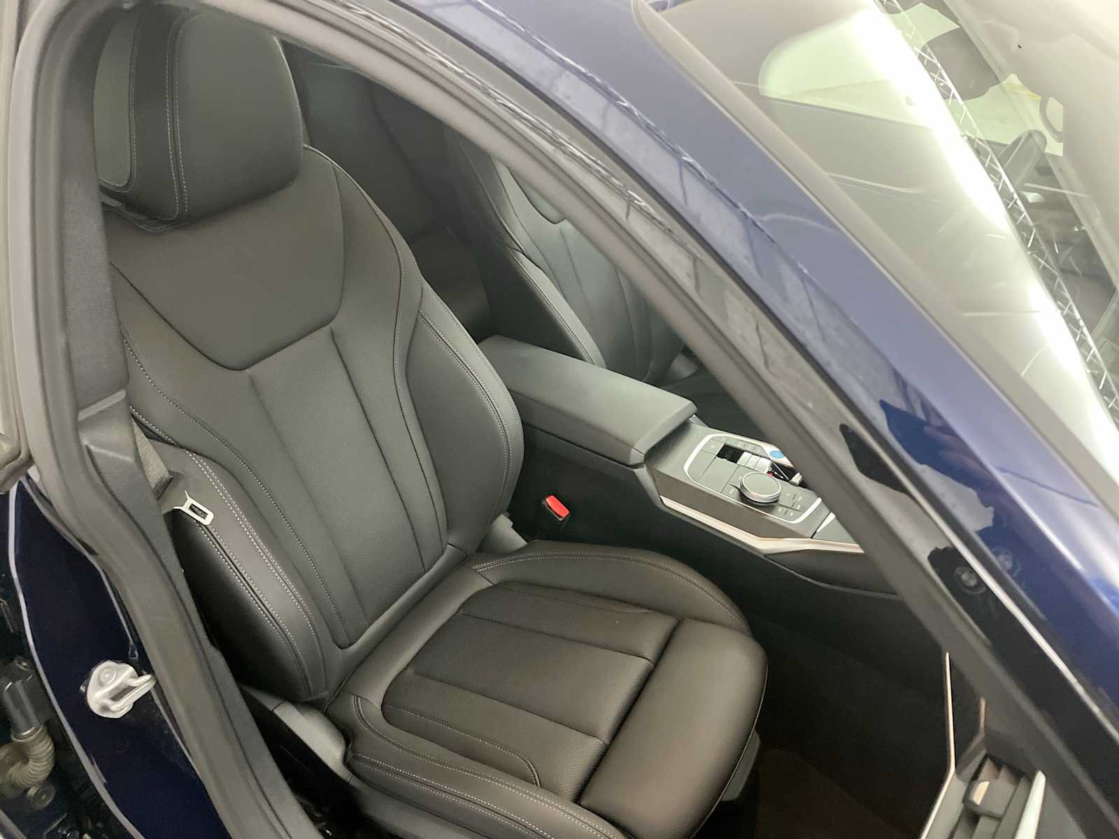 Certified 2023 BMW i4 eDrive35 w/ Premium Package RWD image 32