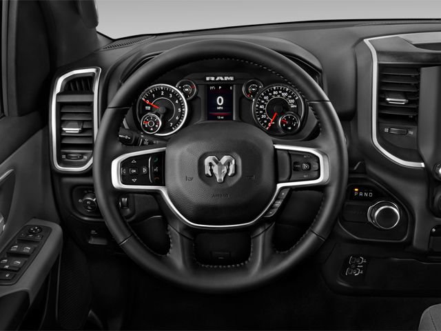 Used 2025 RAM 1500 Big Horn AWD/4WD image 8