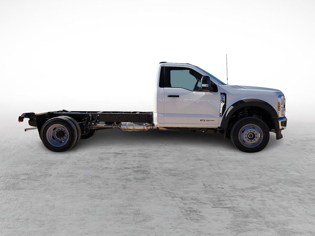 New 2026 Ford F550 4x4 Regular Cab Super Duty image 12