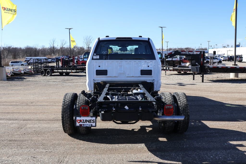 New 2024 Ford F550 4x4 SuperCab Super Duty image 5