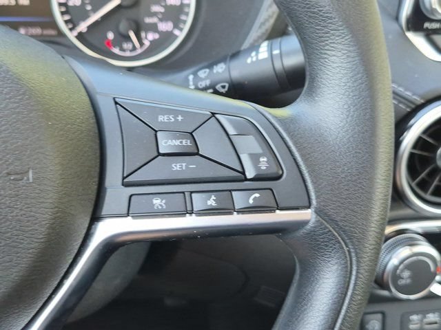 Used 2025 Nissan Sentra SV FWD image 18