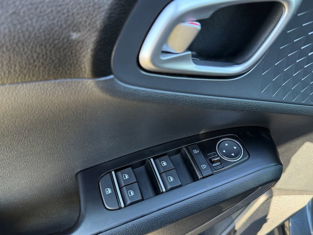 Used 2020 Kia Soul EX image 11