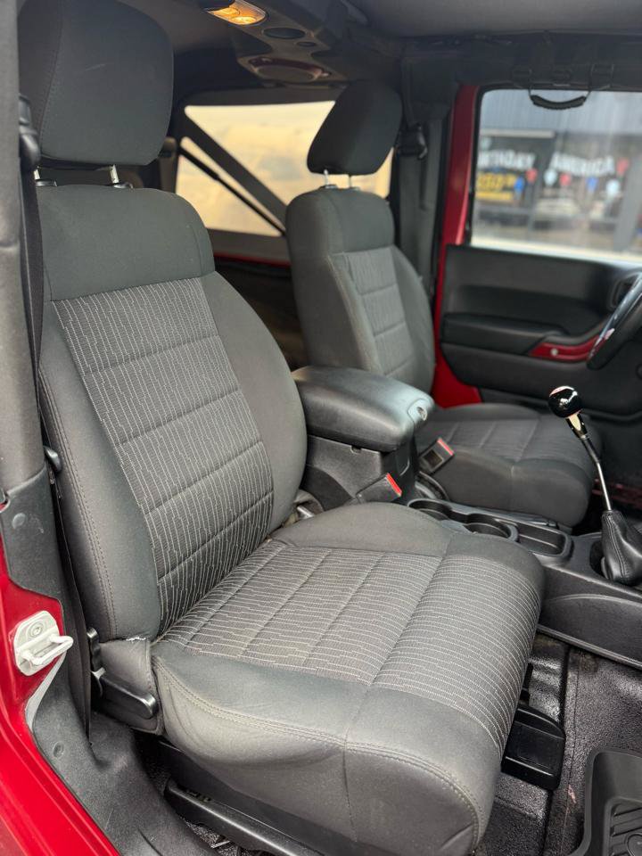 Used 2012 Jeep Wrangler Sport AWD/4WD image 11