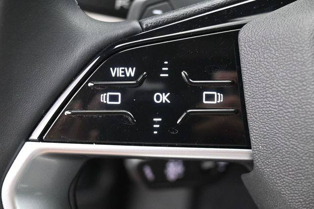 Used 2025 Audi Q5 Premium w/ Convenience Package AWD/4WD image 16