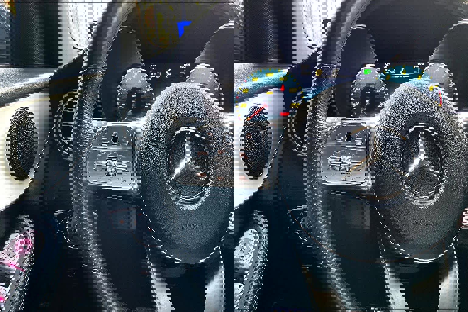 Used 2022 Mercedes-Benz GLC 300 image 23