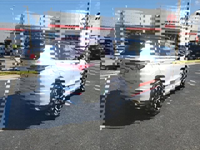 Used 2024 Mitsubishi Outlander SE image 4