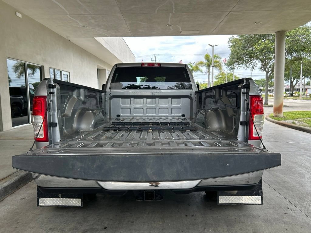 Used 2024 RAM 3500 Big Horn AWD/4WD image 37