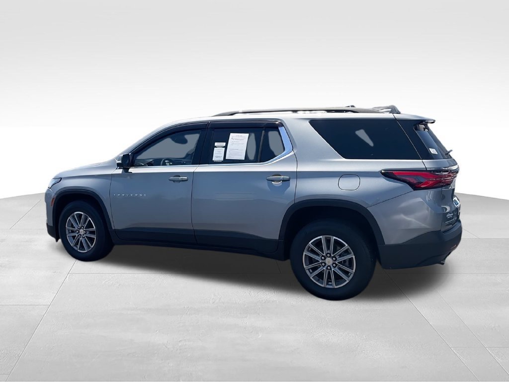 Used 2023 Chevrolet Traverse LT AWD/4WD image 6
