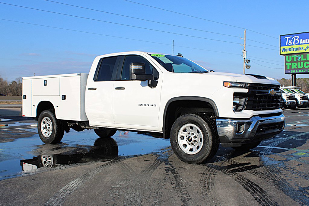 Used 2024 Chevrolet Silverado 3500 W/T w/ WT Convenience Package image 3