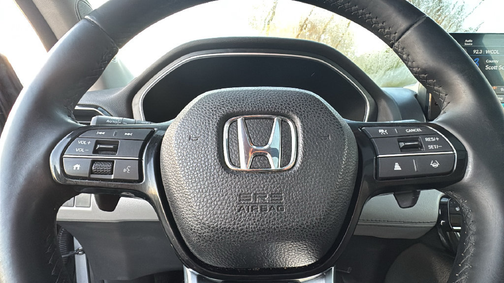 Used 2023 Honda Pilot Touring image 22