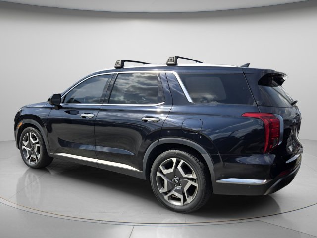 Used 2023 Hyundai Palisade Limited FWD image 6