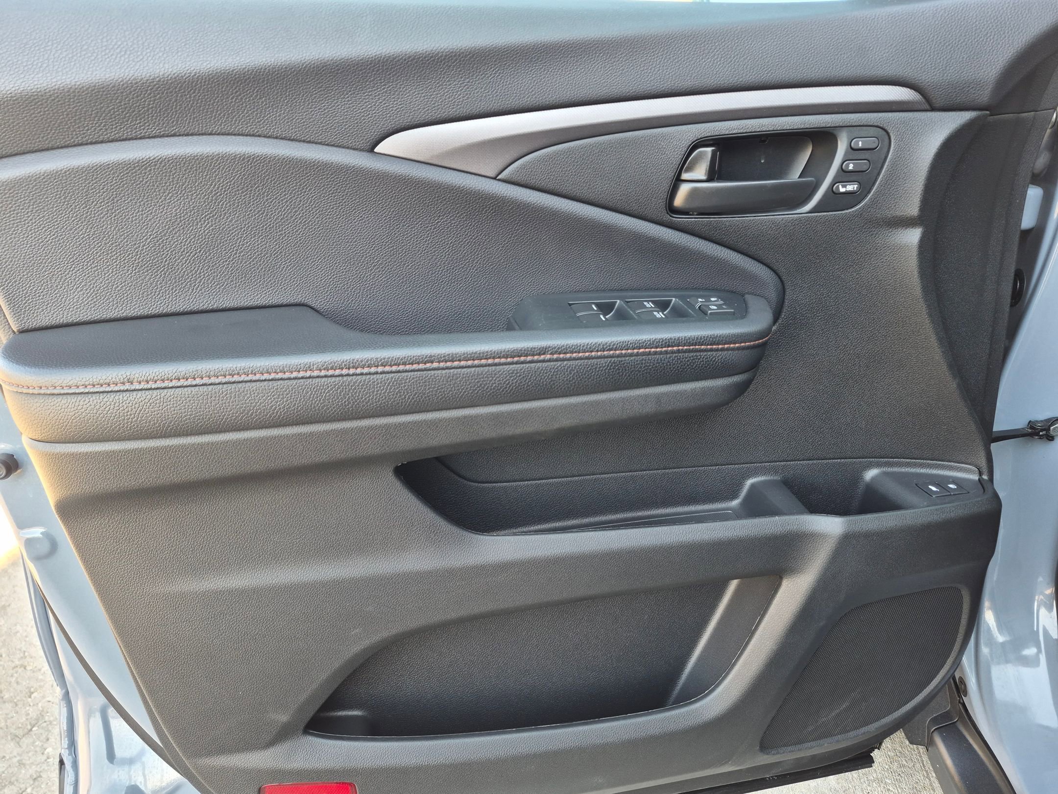 Certified 2023 Honda Passport TrailSport image 14