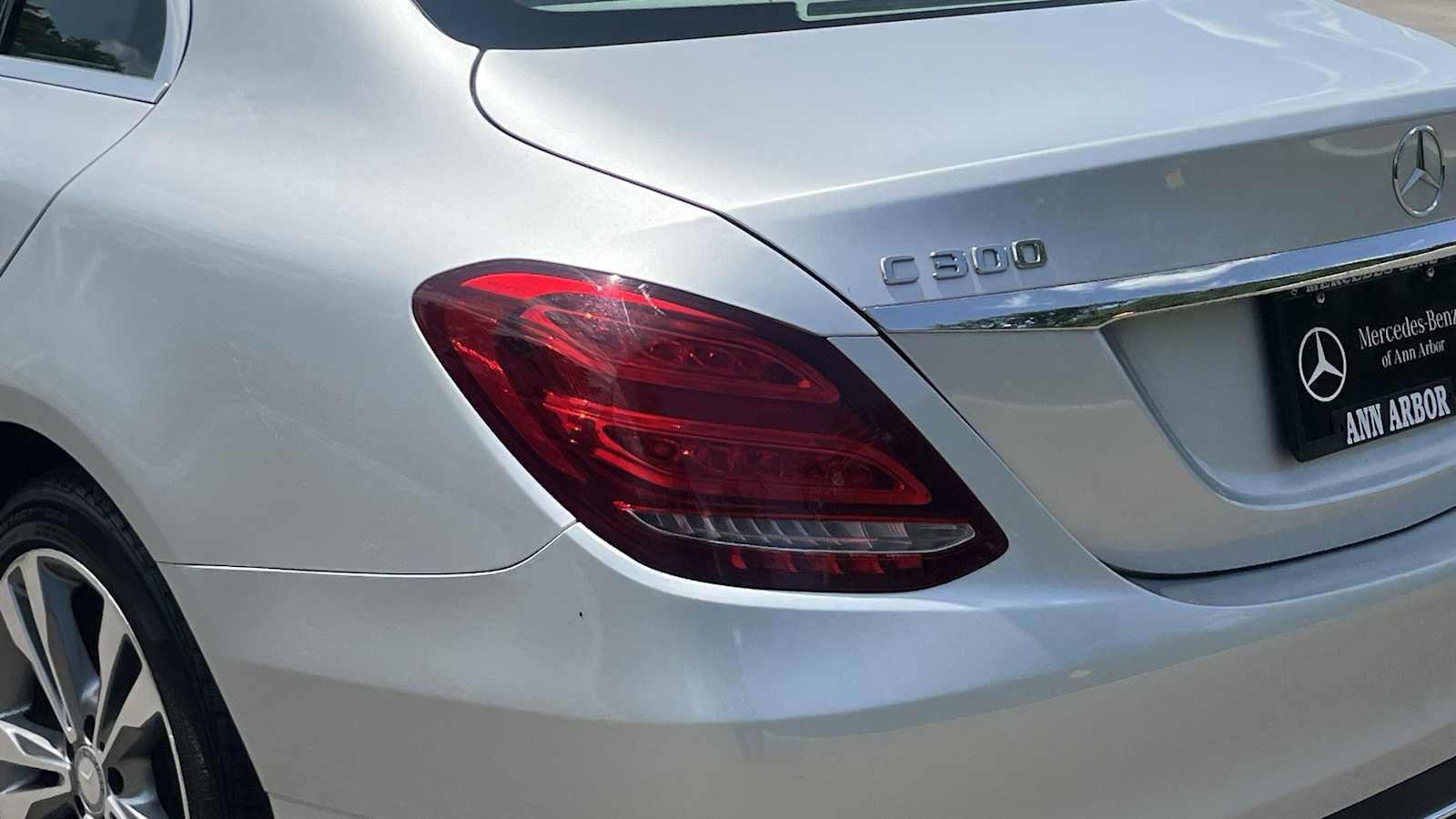 Used 2017 Mercedes-Benz C 300 4MATIC Sedan image 17