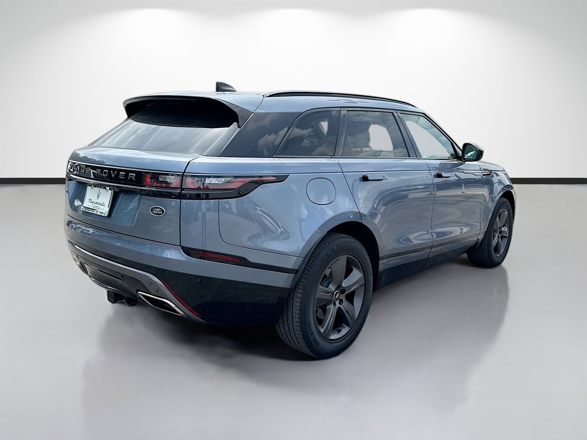 Used 2022 Land Rover Range Rover Velar R-Dynamic S AWD/4WD image 3