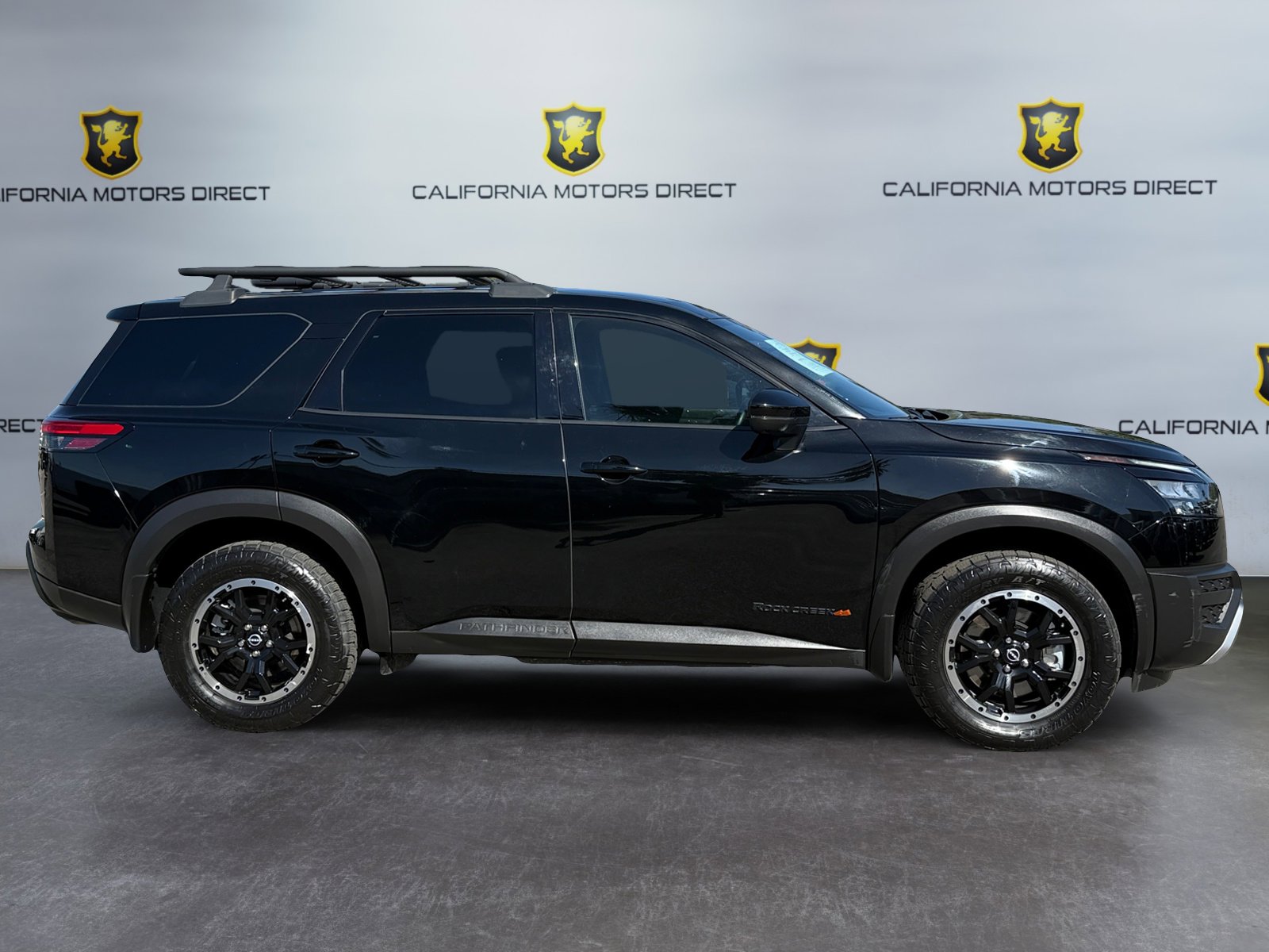 Used 2024 Nissan Pathfinder Rock Creek AWD/4WD image 6