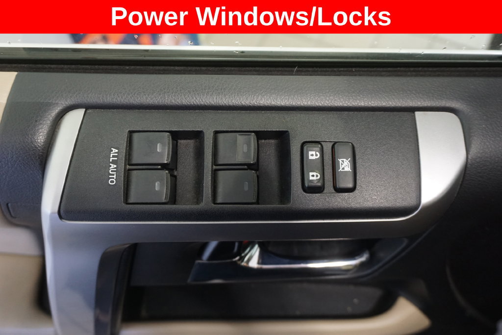 Used 2017 Toyota 4Runner SR5 Premium AWD/4WD image 5