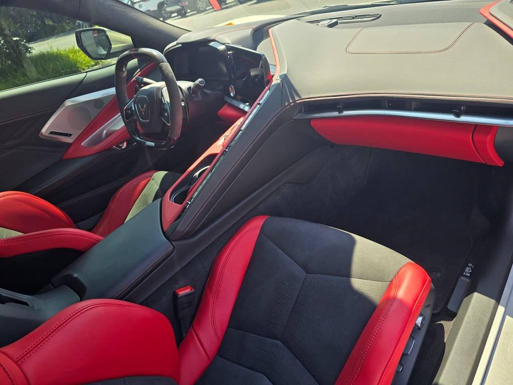 Used 2024 Chevrolet Corvette Z06 RWD image 22
