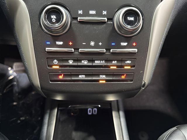 Used 2017 Lincoln MKC Premiere image 26