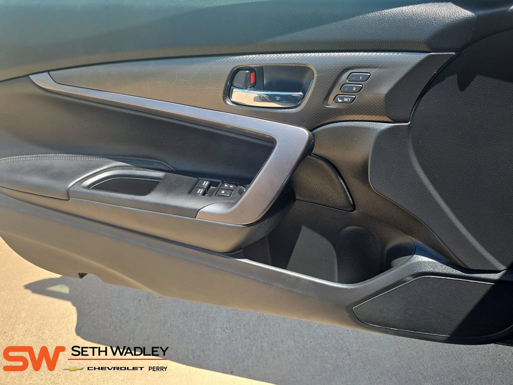 Used 2017 Honda Accord EX-L image 27