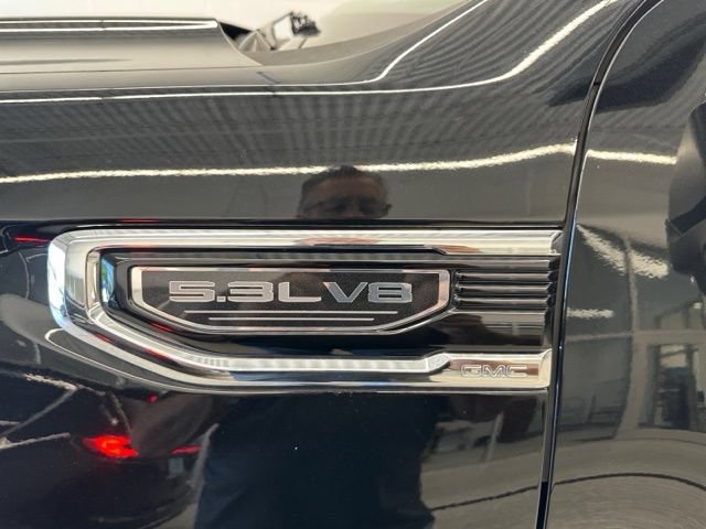 Used 2024 GMC Sierra 1500 SLT AWD/4WD image 13