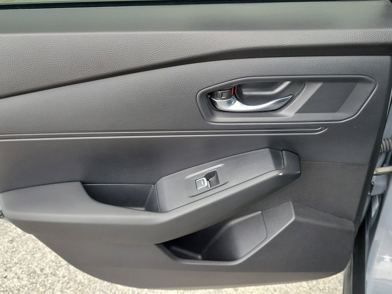 Used 2024 Honda Accord Sport image 11