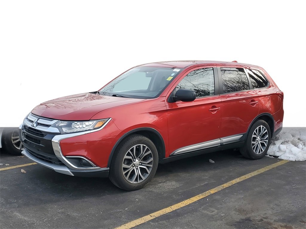 Used 2017 Mitsubishi Outlander ES video 2