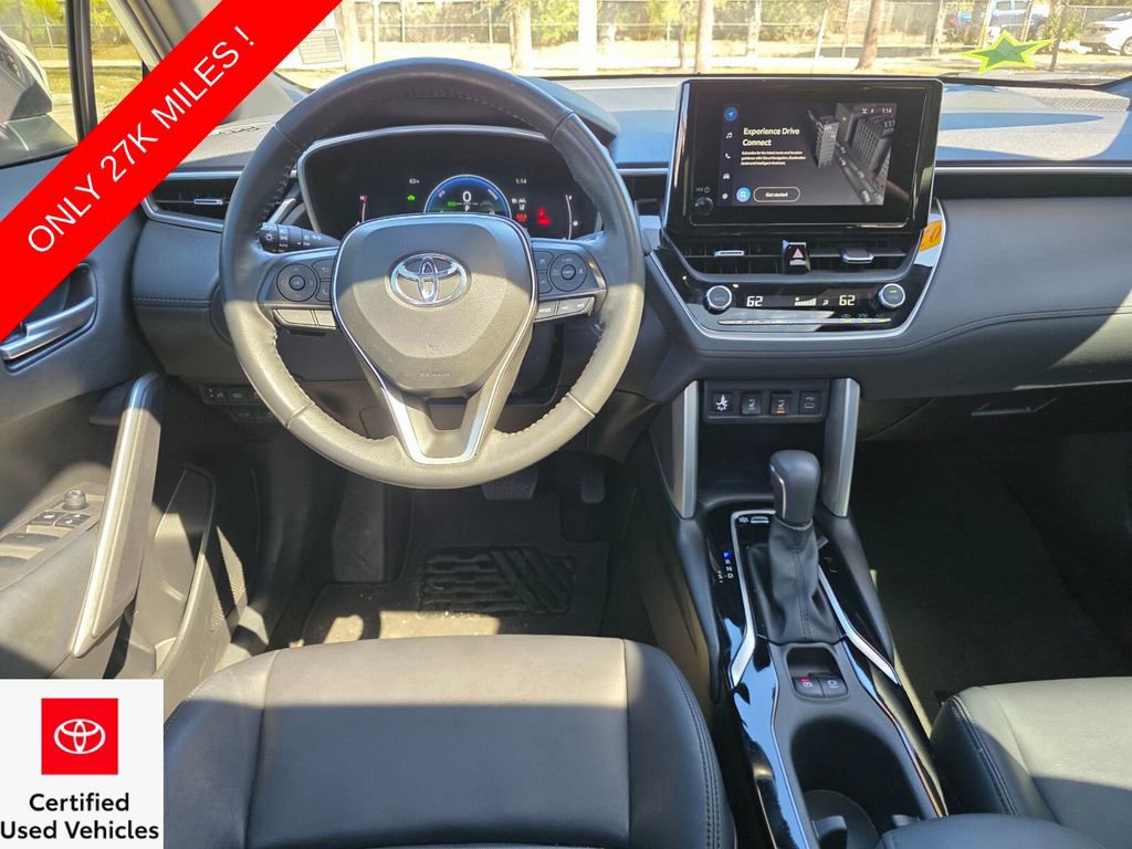 Used 2023 Toyota Corolla Cross XSE w/ Convenience Package image 7