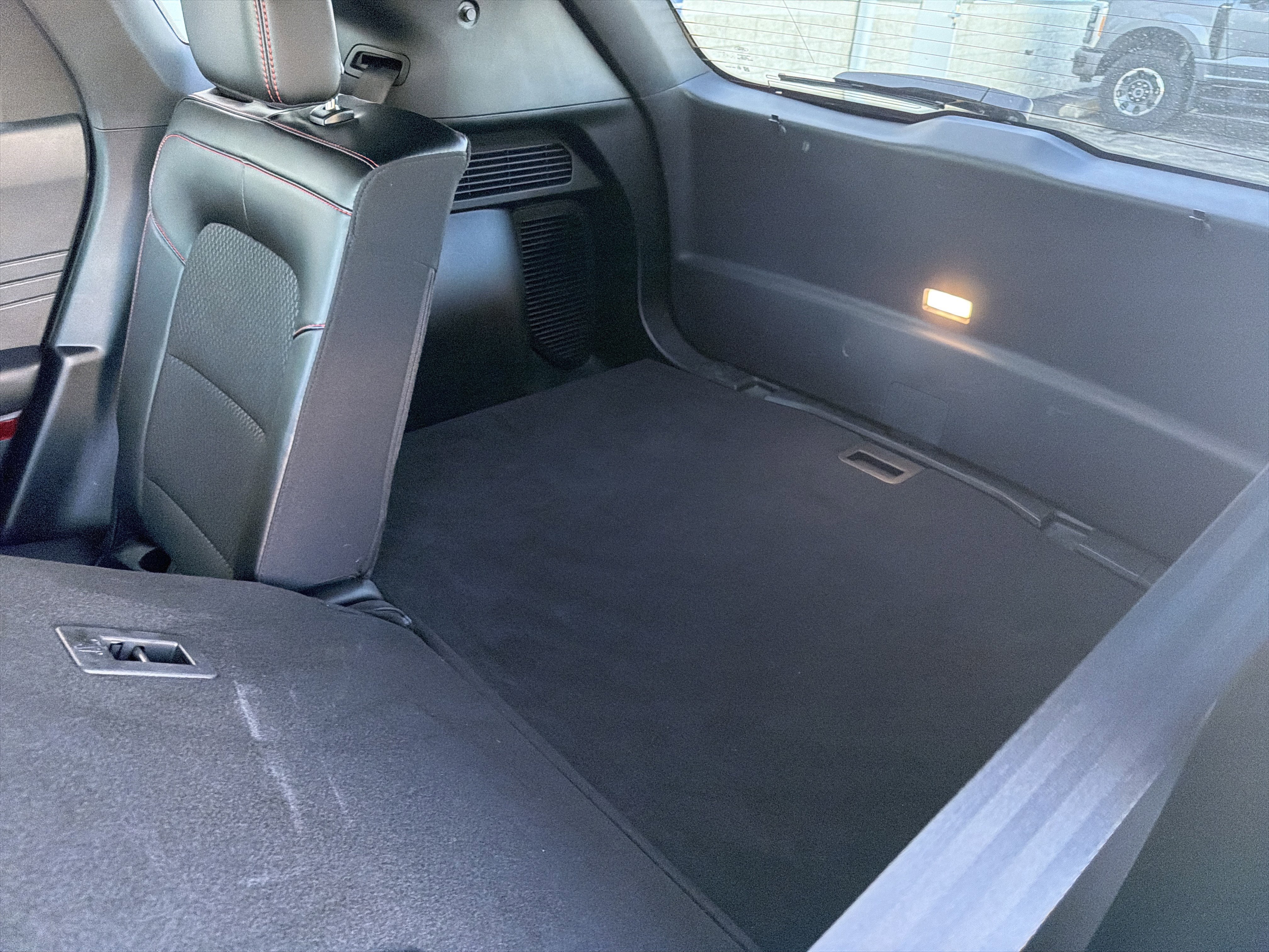 Used 2025 Ford Escape ST-Line Elite w/ Tech Pack #1 image 25