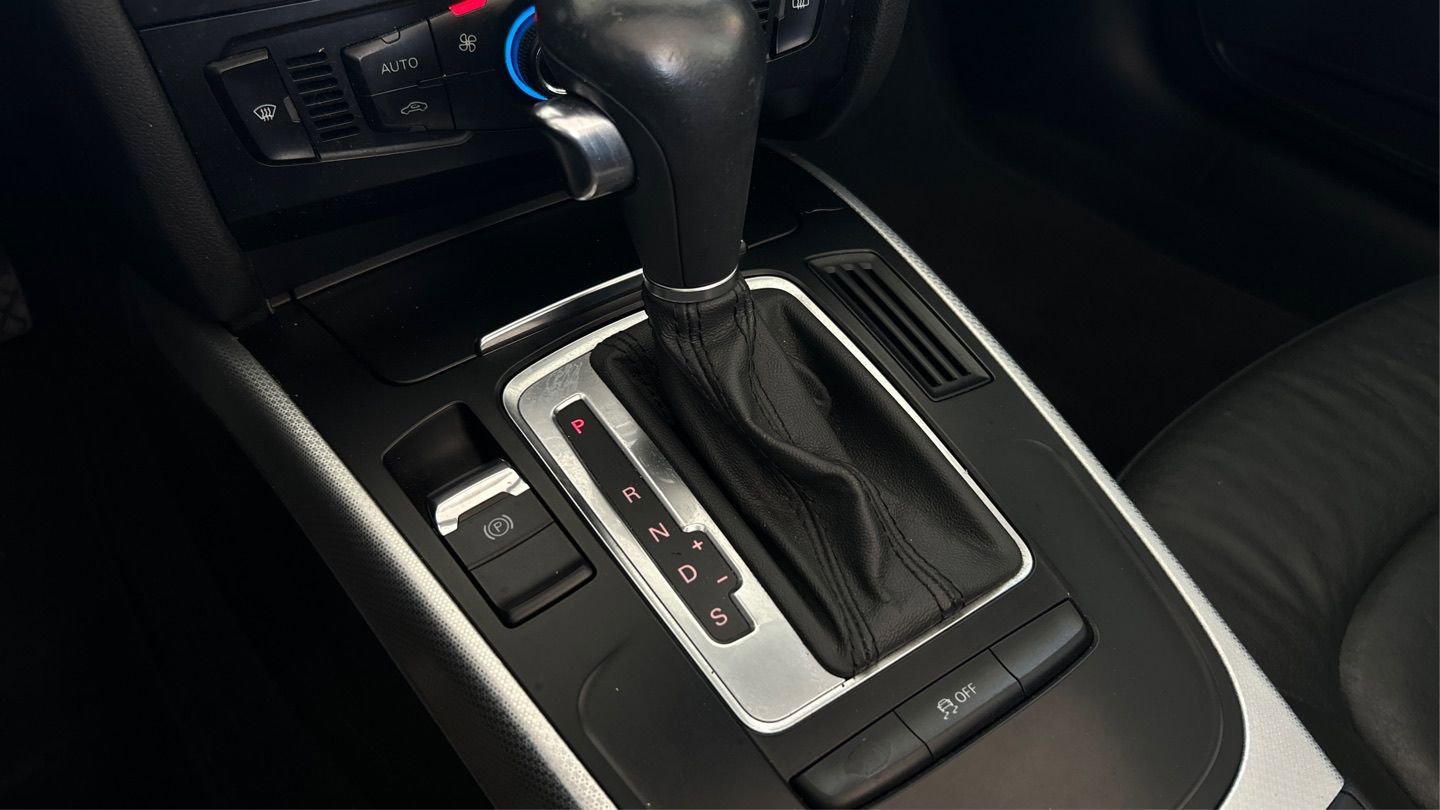 Used 2011 Audi A5 2.0T Premium image 16