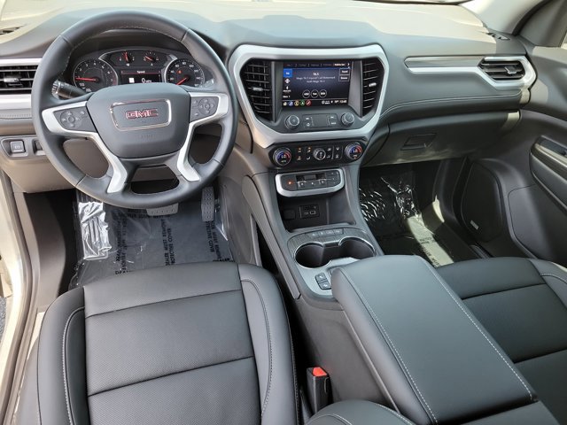 Used 2023 GMC Acadia SLT w/ Elevation Edition FWD image 16